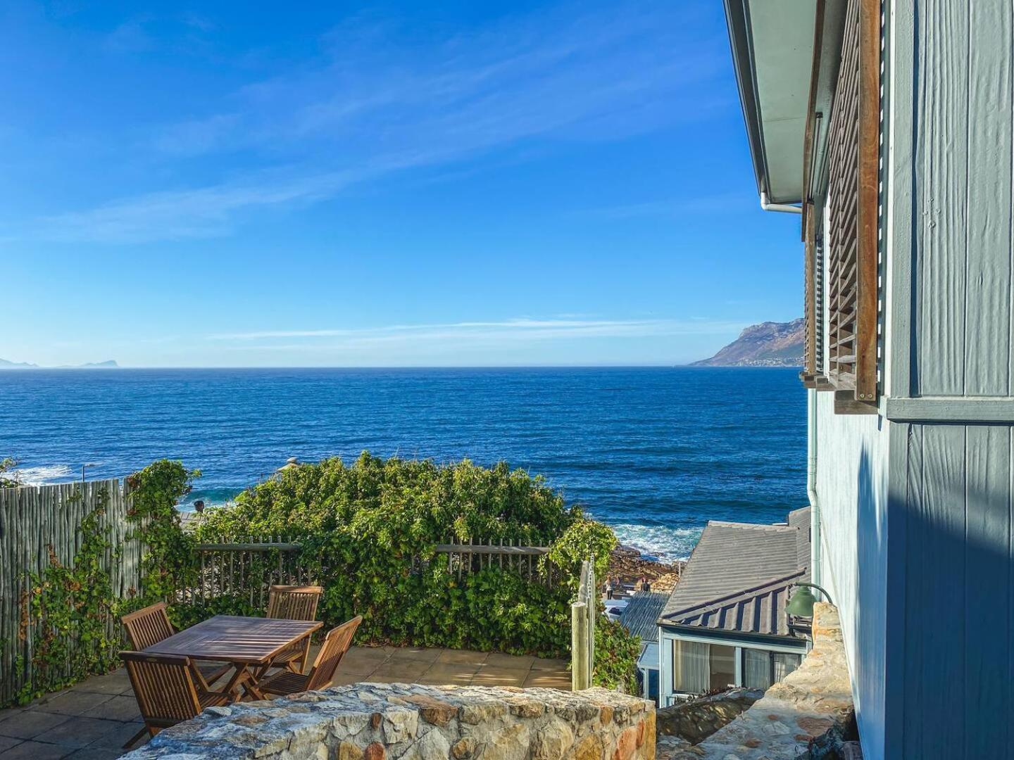Modern Beach Apartment By Open Home Калк-Бей Экстерьер фото
